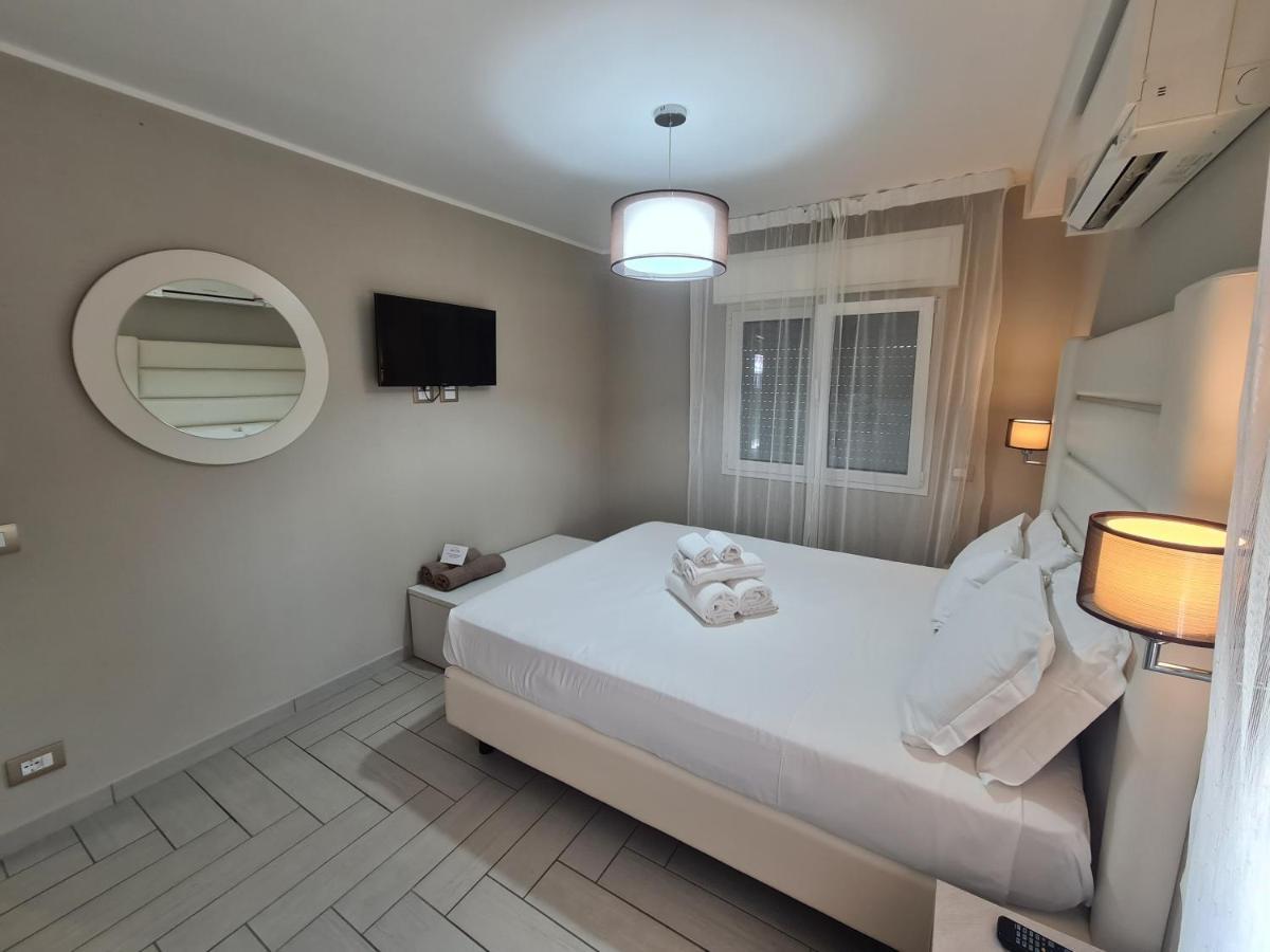 Nero D'Avorio Apartments Rimini Ngoại thất bức ảnh