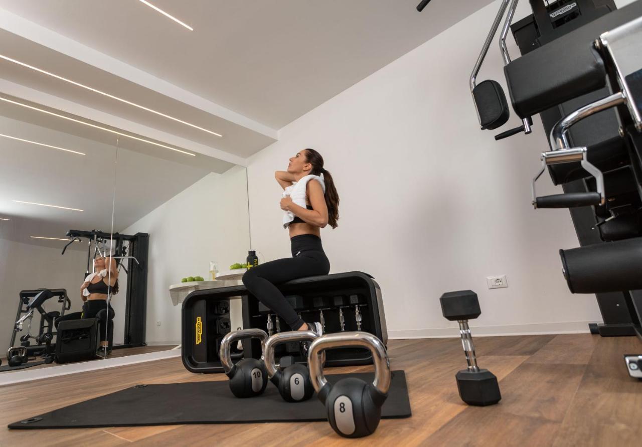 Nero D'Avorio Apartments Rimini Ngoại thất bức ảnh